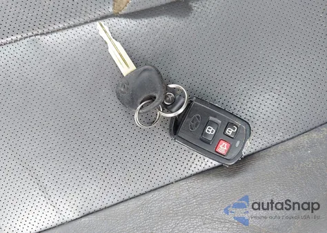 2005 Hyundai Elantra Gls/Gt из США, поврежденный, VIN KMHDN56D65U136395